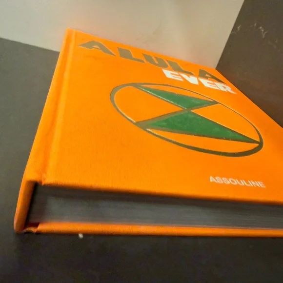 Assouline AlUla Ever in Vibrant Orange and Green - Picture 4 of 6